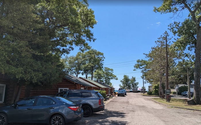 Tawas Inn & Resort - Web Listing (newer photo)